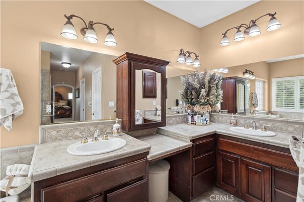 Bathroom, Dual Sink Vanities, Interior, Tile Countertops