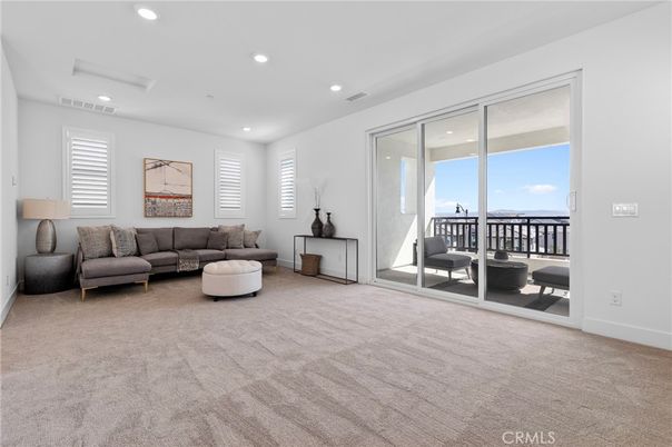 Interior, Living room, Recessed Lighting, Water