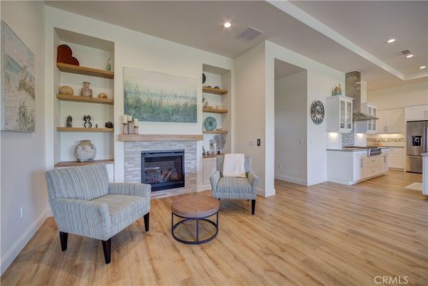 Fireplace, Interior, Kitchen, Recessed Lighting, Wood Texture Flooring