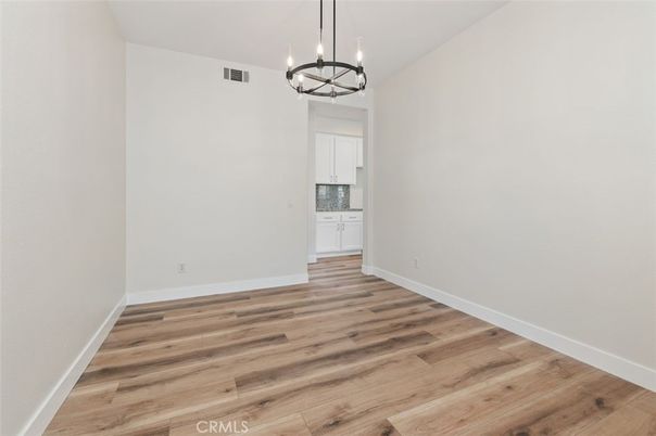Chandelier, Empty room, Interior, Pendant Lights, Wood Texture Flooring