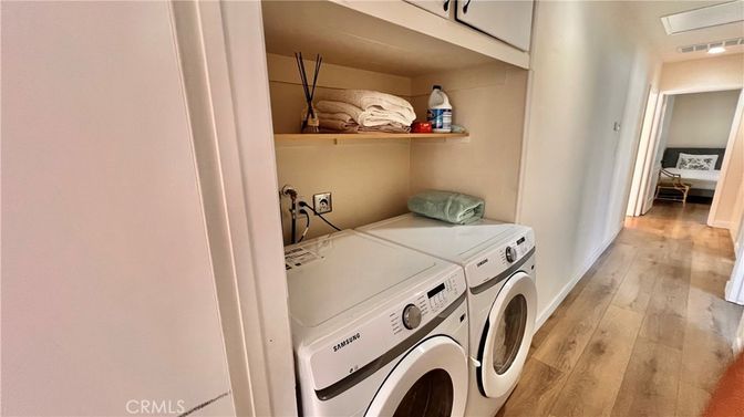 Interior, Recessed Lighting, Utility Closets, Washer, Wood Texture Flooring