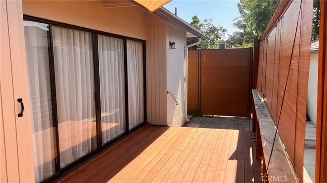 Exterior, Wood Texture Flooring