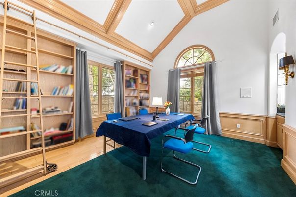 Home Office, Interior, Recessed Lighting, Wooden Beams