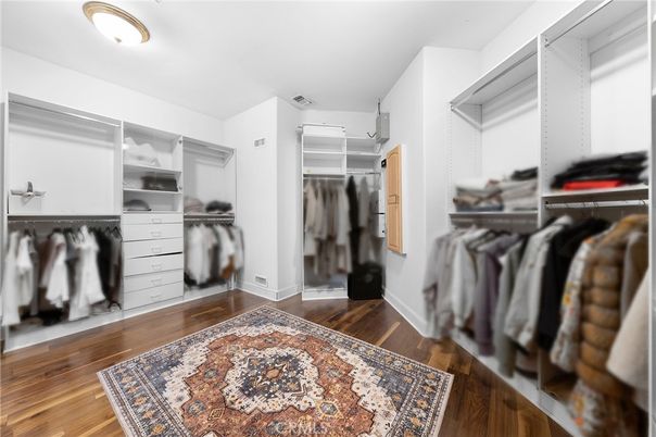Interior, Walk-in Closets, Wood Texture Flooring