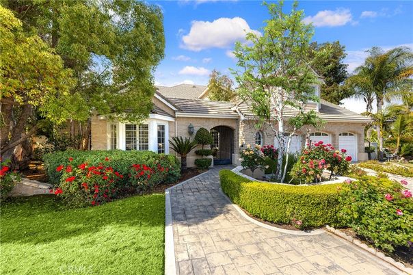 Attached, Backyard, Exterior, Facade, French Provincial