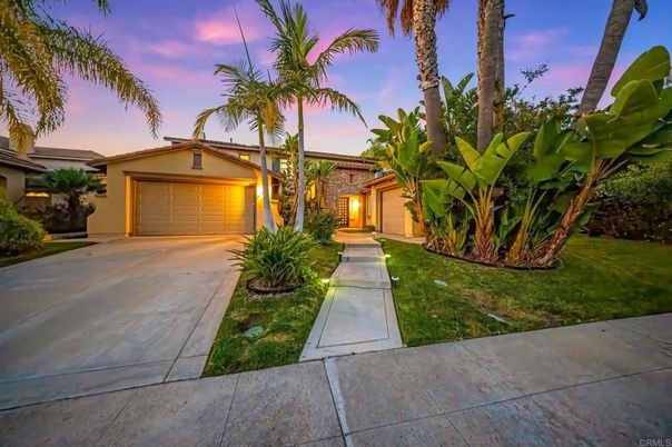 Attached, Backyard, Exterior, Facade, Ranch