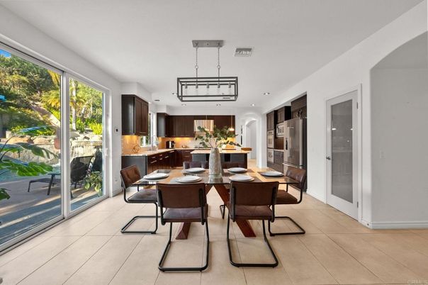 Dining room, Interior, Kitchen, Pendant Lights
