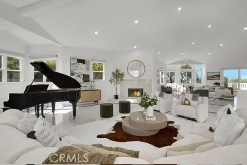 Fireplace, Interior, Living room, Piano, Recessed Lighting