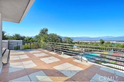 Exterior, Pool, Other