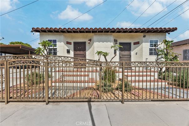 Exterior, Facade, Spanish Mediterranean