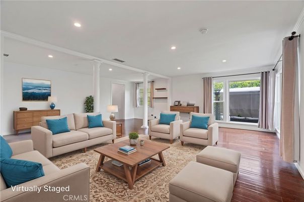 Interior, Living room, Recessed Lighting, Wood Texture Flooring