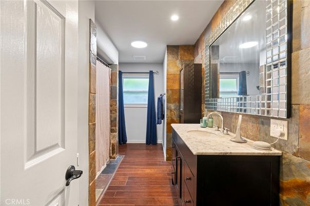 Bathroom, Interior, Recessed Lighting, Wood Texture Flooring