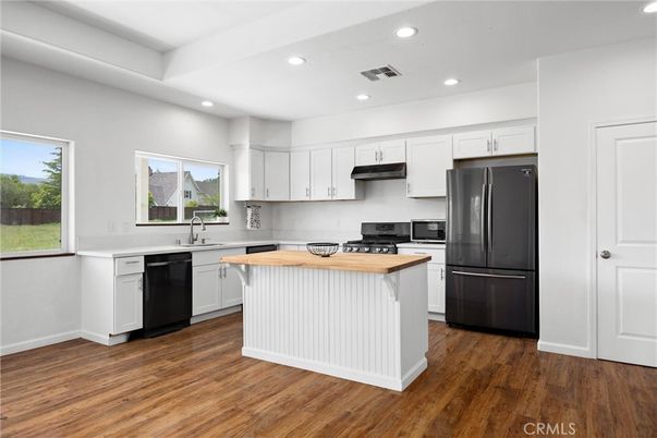 Interior, Kitchen, Recessed Lighting, Wood Texture Flooring