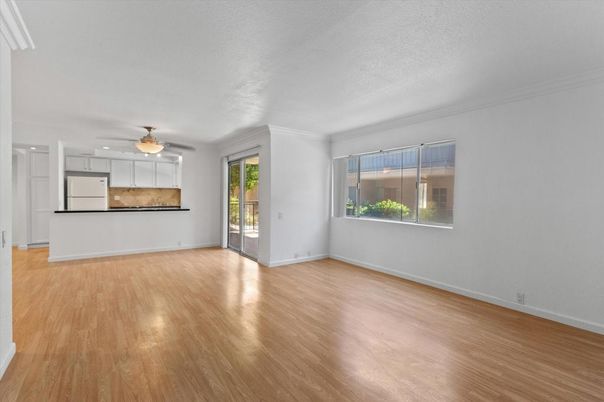 Empty room, Interior, Kitchen, Wood Texture Flooring