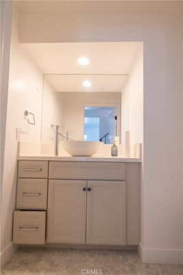 Bathroom, Interior, Marble, Recessed Lighting