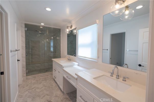 Bathroom, Dual Sink Vanities, Glass Shower, Interior, Recessed Lighting