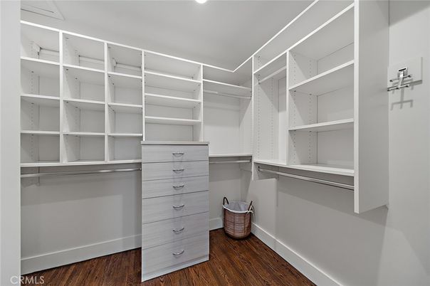 Interior, Recessed Lighting, Walk-in Closets, Wood Texture Flooring