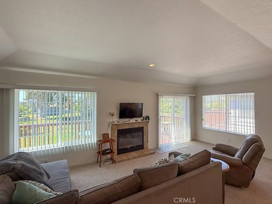 Fireplace, Interior, Living room, Recessed Lighting