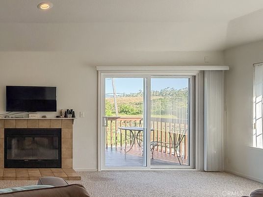 Fireplace, Interior, Recessed Lighting