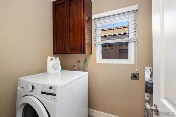 Interior, Washer