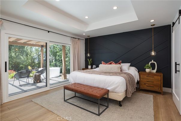 Bedroom, Interior, Pendant Lights, Recessed Lighting, Wood Texture Flooring