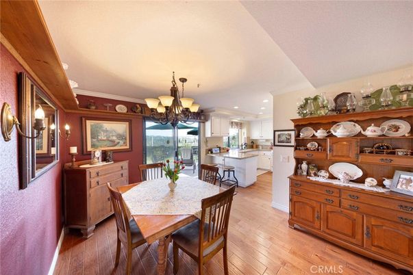 Chandelier, Dining room, Interior, Kitchen, Recessed Lighting, Wood Texture Flooring