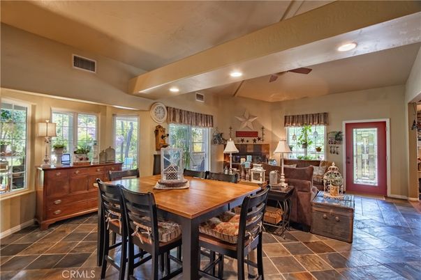 Dining room, Interior, Recessed Lighting