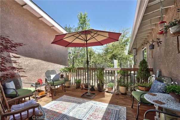 Exterior, Wood Texture Flooring