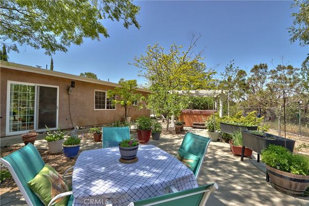 Exterior, Hot Tub