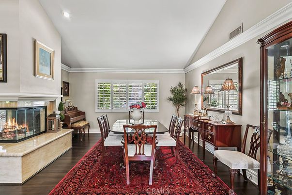 Dining room, Fireplace, Interior, Recessed Lighting, Wood Texture Flooring