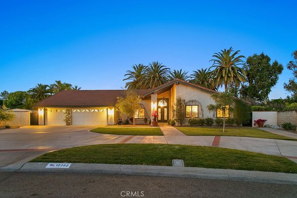 Attached, Backyard, Exterior, Facade, Ranch
