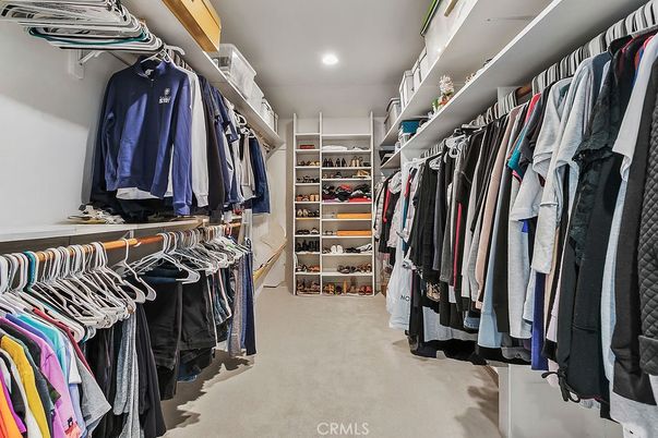 Interior, Recessed Lighting, Walk-in Closets