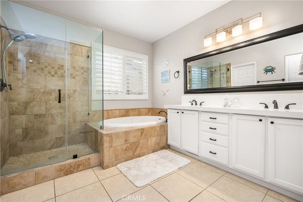 Bathroom, Dual Sink Vanities, Glass Shower, Interior