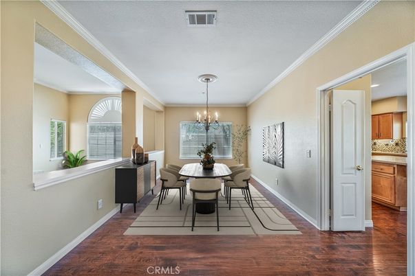 Chandelier, Dining room, Interior, Wood Texture Flooring