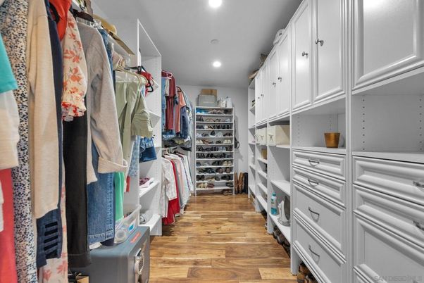 Interior, Recessed Lighting, Walk-in Closets, Wood Texture Flooring