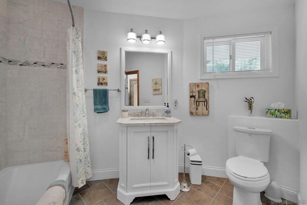 Bathroom, Interior