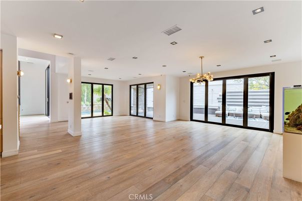 Chandelier, Empty room, Interior, Pendant Lights, Recessed Lighting, Wood Texture Flooring