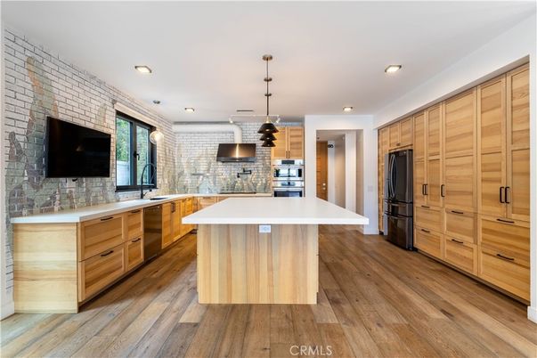 Interior, Kitchen, Pendant Lights, Recessed Lighting, Stone Walls, Wood Texture Flooring