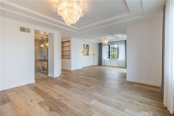 Chandelier, Empty room, Interior, Wood Texture Flooring