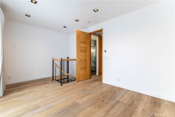 Elevator, Interior, Recessed Lighting, Wood Texture Flooring