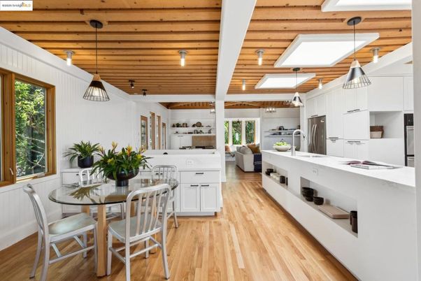 Dining room, Interior, Kitchen, Pendant Lights, Wooden Ceilings, Wood Texture Flooring