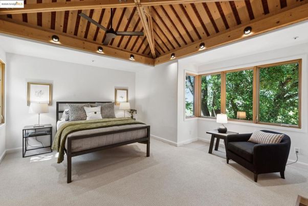 Bedroom, Interior, Wooden Beams, Wooden Ceilings