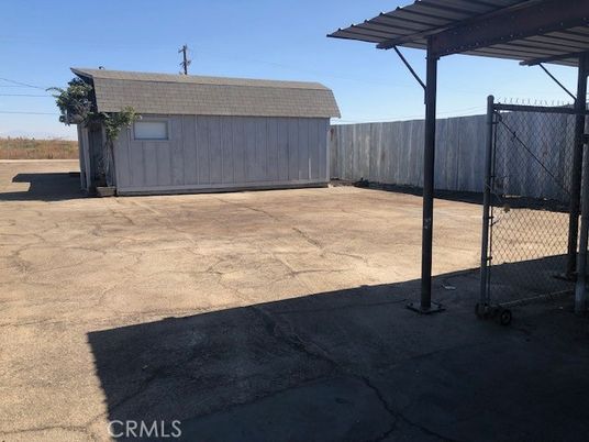 Backyard, Detached Garage, Exterior