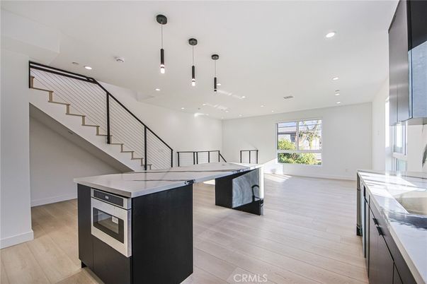 Interior, Kitchen, Pendant Lights, Recessed Lighting, Wood Texture Flooring