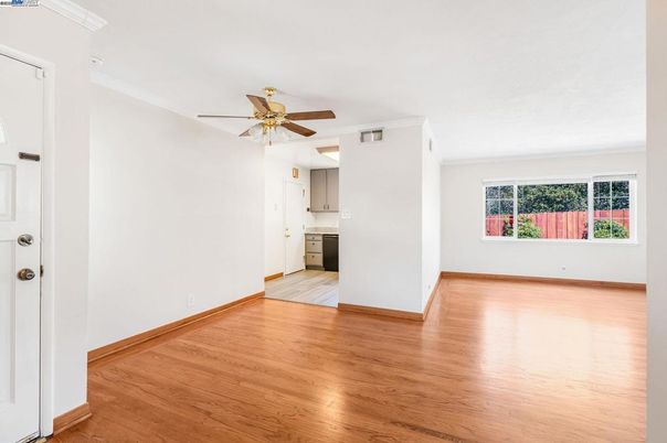 Empty room, Interior, Kitchen, Wood Texture Flooring
