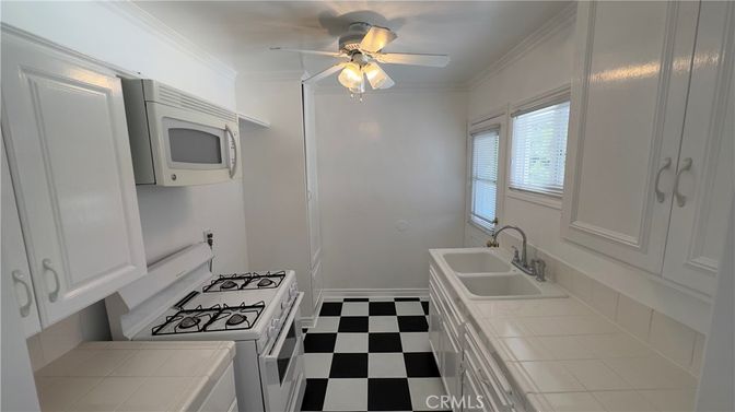Bathroom, Interior, Tile Countertops