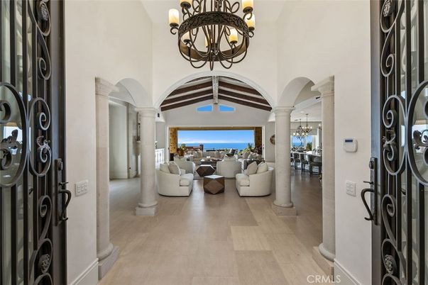 Chandelier, Dining room, Interior, Living room, Water, Wood Texture Flooring