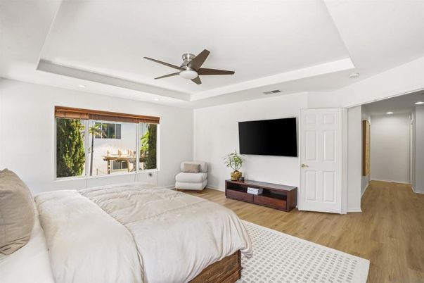 Bedroom, Interior, Recessed Lighting, Wood Texture Flooring
