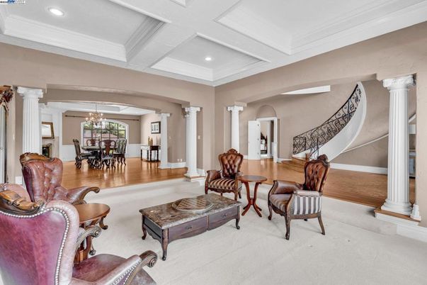Chandelier, Dining room, Interior, Living room, Recessed Lighting, Wood Texture Flooring