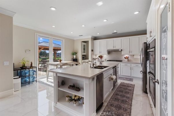 Dining room, Interior, Kitchen, Marble, Recessed Lighting, Stainless Steel Appliances